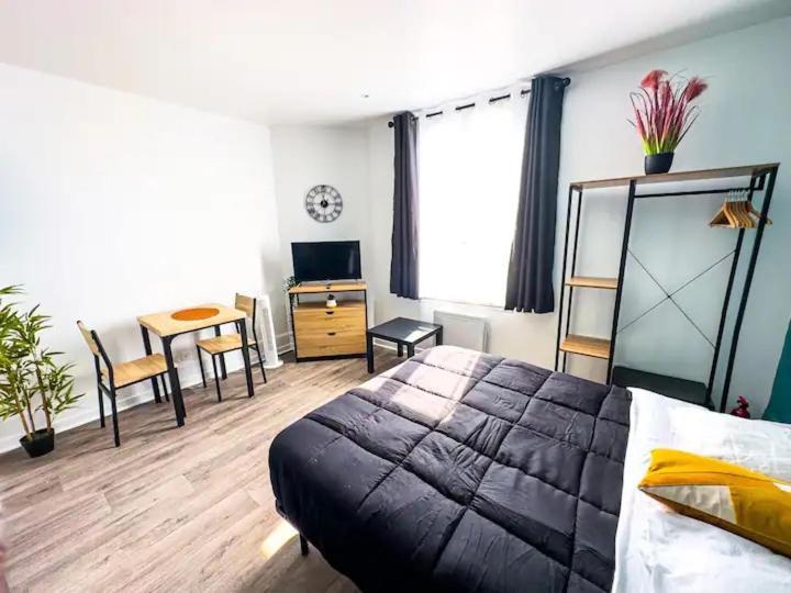 Appartement Cerf1-Centre Ville Meaux-Gare-Disney Luaran gambar